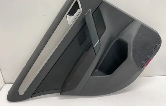 Volkswagen Golf Sportsvan Rear door card panel trim 517867211 510868073