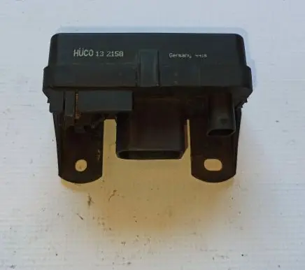 Mercedes-Benz Sprinter W906 Glow plug pre-heat relay 132158