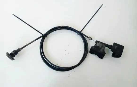Nissan Sunny Engine bonnet (hood) release handle
