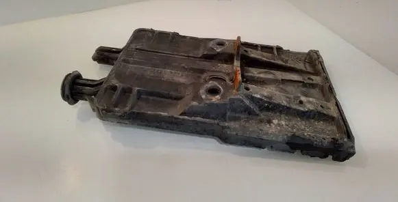 Battery tray