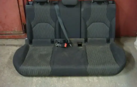 Seat Leon (5F) Rear seat 
