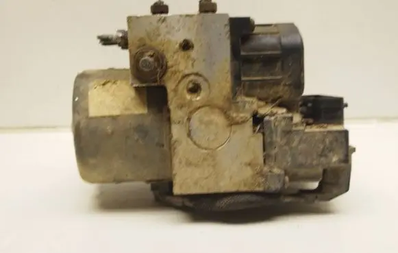 Subaru Forester SF ABS Pump 27531FC010