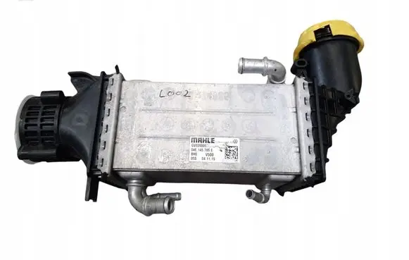 Volkswagen PASSAT B8 Intercooler radiator 04E145785E