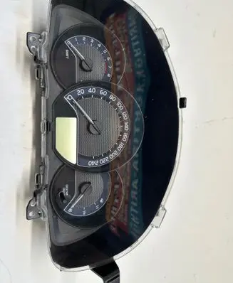 Toyota Auris E180 Speedometer (instrument cluster) 838000z250