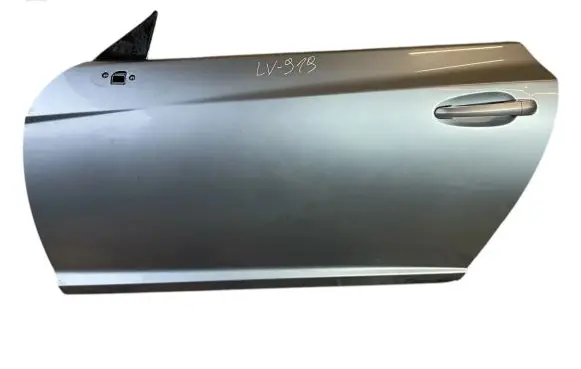 Chrysler Crossfire Front door