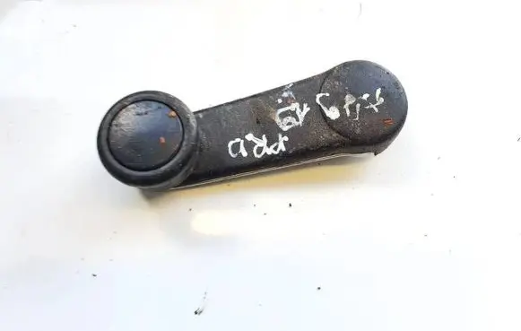 Audi 80 90 S2 B4 Front door window winding handle 