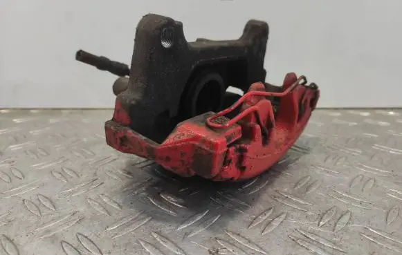 Volkswagen PASSAT CC Front brake caliper