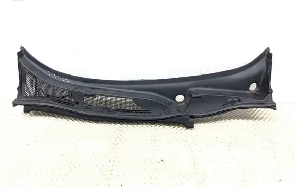 Wiper trim