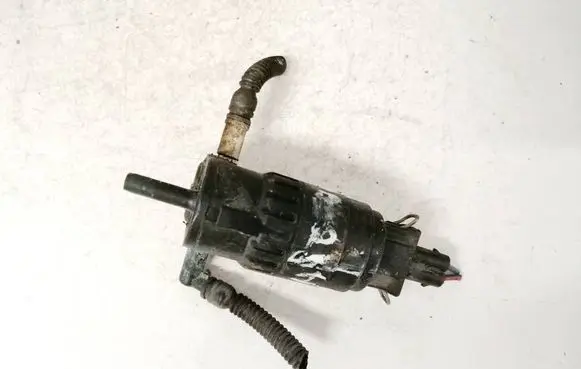 Opel Corsa D Windscreen/windshield washer pump 55702893 430036418