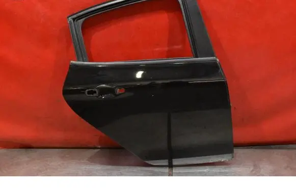 Peugeot 208 I Rear door 