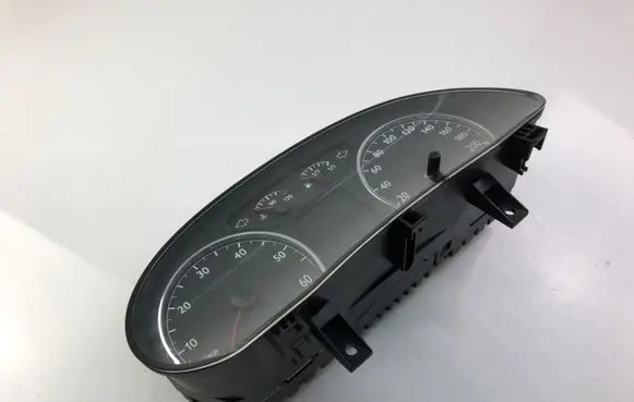 Volkswagen Polo IV 9N3 Speedometer (instrument cluster) 6Q0920822