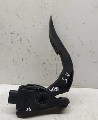 Volkswagen PASSAT B6 Accelerator throttle pedal 8K1723523 02062008 6PV00950501