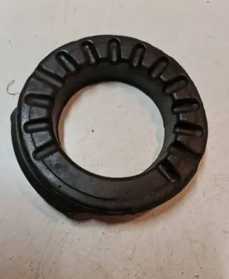 Audi A4 S4 B5 8D Front coil spring rubber mount 333512149B