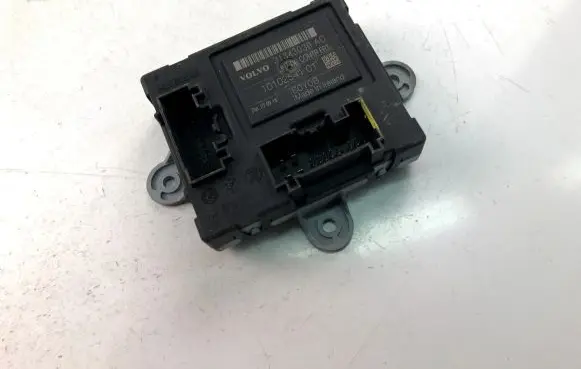 Volvo XC60 Other control units/modules 31343030AC