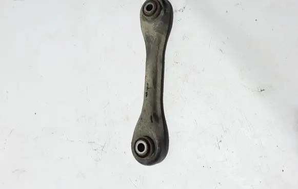 Rear control arm