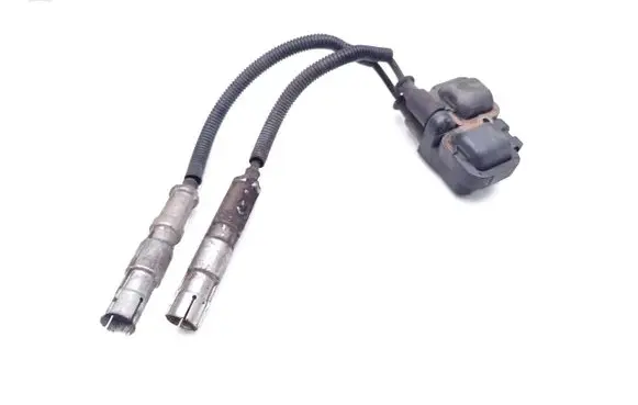 Mercedes-Benz A W169 High voltage ignition coil A0001587803 0221503035