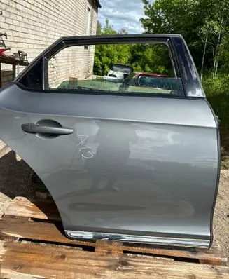 Citroen DS5 Rear door