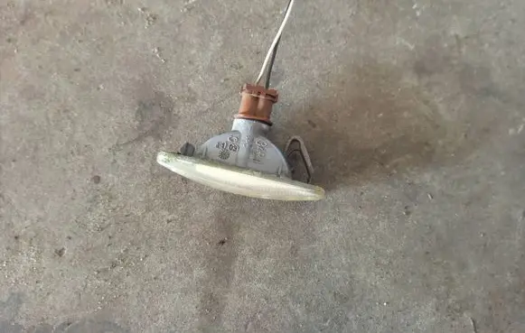 Fiat Stilo Front fender indicator light 46758821