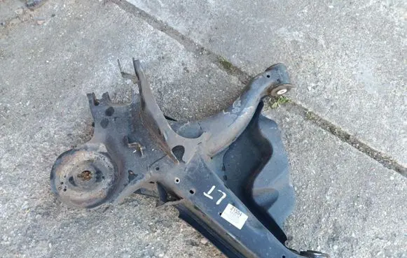 Mercedes-Benz Vito Viano W638 Rear control arm