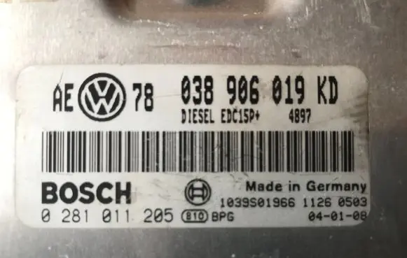 Volkswagen PASSAT B5.5 Engine control unit/module 038906019KD 0281011205 EDC15P