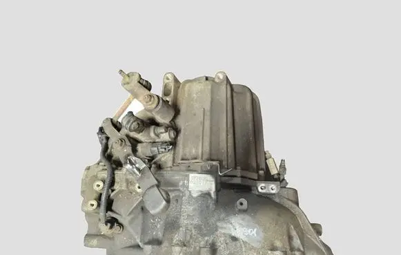 KIA Carens II Manual 6 speed gearbox S720J0 S720JQ