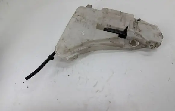 BMW 5 F10 F11 Windshield washer fluid reservoir/tank 7269663