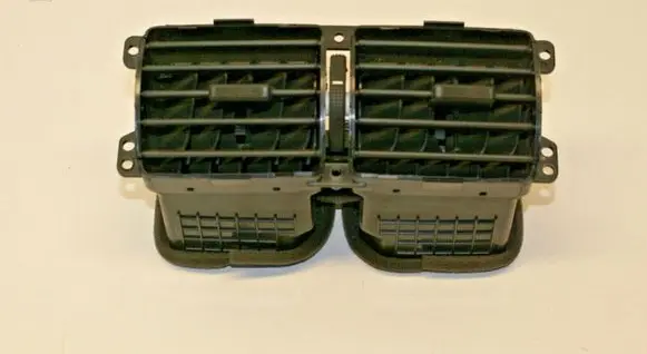 Hyundai Tucson JM Dash center air vent grill 974102E000