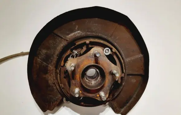 Infiniti FX Stub axle 