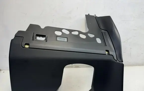 Porsche Macan (95B) Dashboard lower bottom trim panel 95B858903