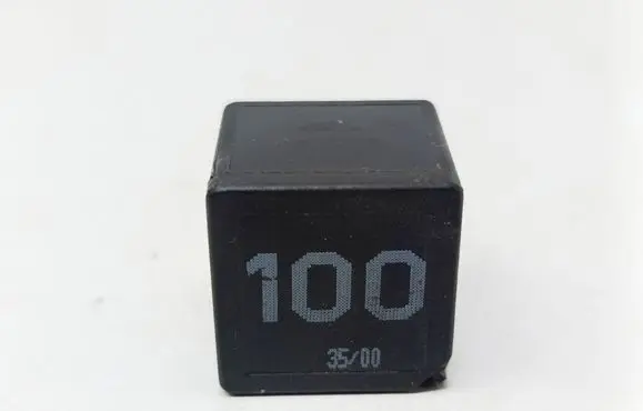 Volkswagen Golf IV Other relay 7M0951253A