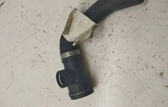 Audi A3 S3 8P Engine coolant pipe/hose 1K0121156AS