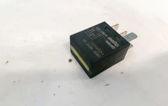 Ford Mondeo Mk III Other relay 2w9314b192ba 024322c