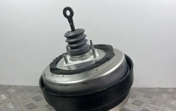 Jeep Grand Cherokee Brake booster P04581956AH