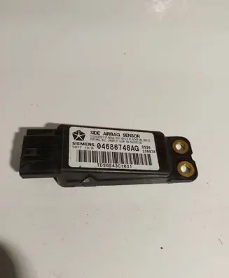 Chrysler Voyager Airbag deployment crash/impact sensor 04686748AG 5WY71910 TDS0543C1031