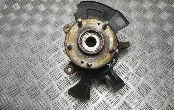Hyundai ix20 Front wheel hub LH1K000