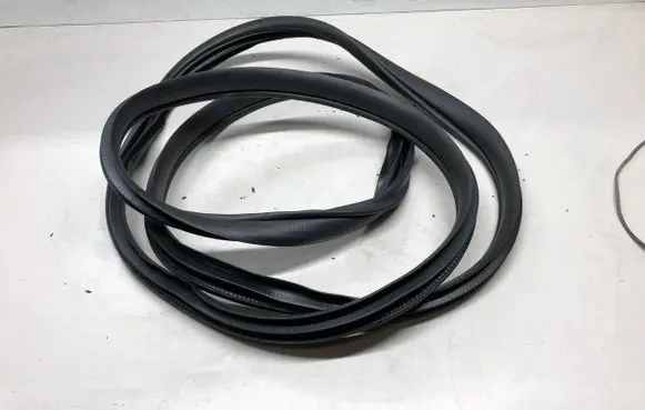 Mazda 6 Front door rubber seal 