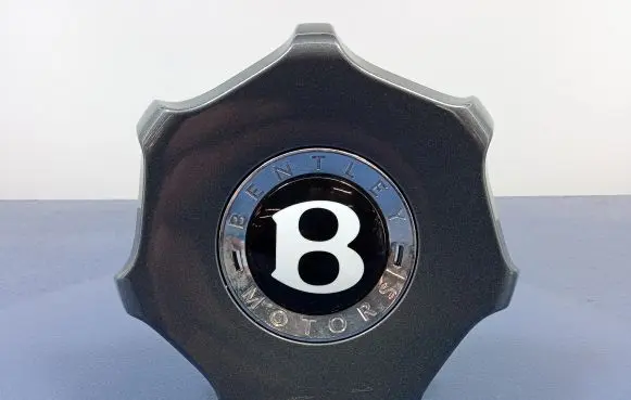 Bentley Bentayga R17 wheel hub/cap/trim 36A601171