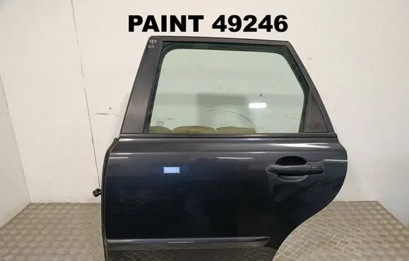 Volvo V50 Rear door 