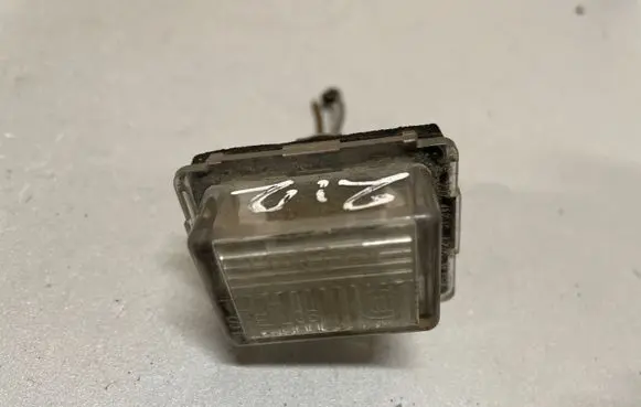 Mercedes-Benz E W212 Number plate light A2218200456