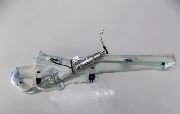 Suzuki Swift I Roof airbag 7649063J00