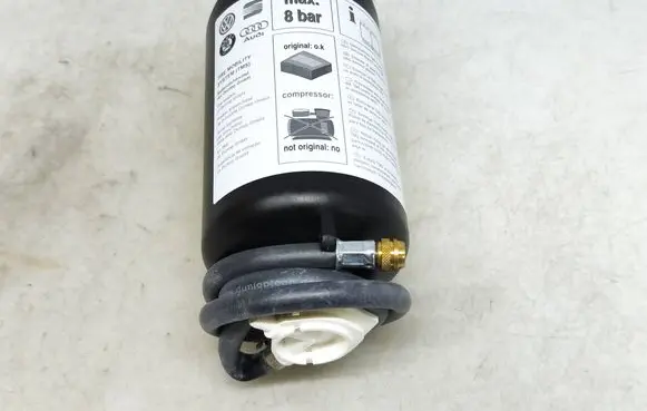 Audi TT TTS Mk2 Tire air pump compressor 8P0012619