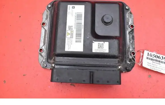 Opel Astra J Engine control unit/module ECU 55577647