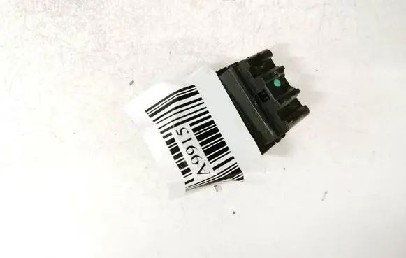 Chevrolet Cruze Wing mirror switch 13272182 211725