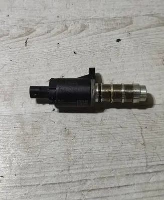 Opel Corsa F Camshaft vanos timing valve 9812046280