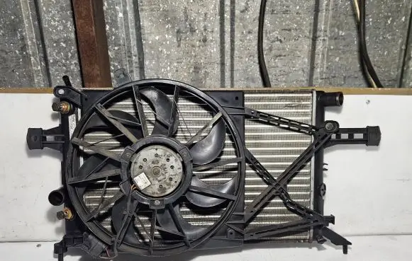 Opel Astra G Radiator set 90570739 9884 632481