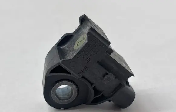 Porsche Cayenne (9Y0 9Y3) Airbag deployment crash/impact sensor 4N0959651D 933082