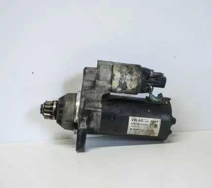 Volkswagen PASSAT B7 USA Starter motor 02M911024C
