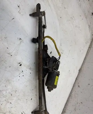 Hyundai Santa Fe Front wiper linkage and motor 9811026100
