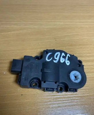 Land Rover Range Rover Sport L494 Intake manifold valve actuator/motor EFB453
