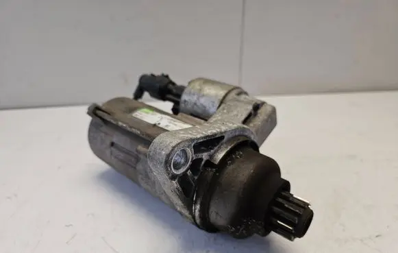 Volkswagen Caddy Starter motor GAM91111 TS18ER02 1104110343